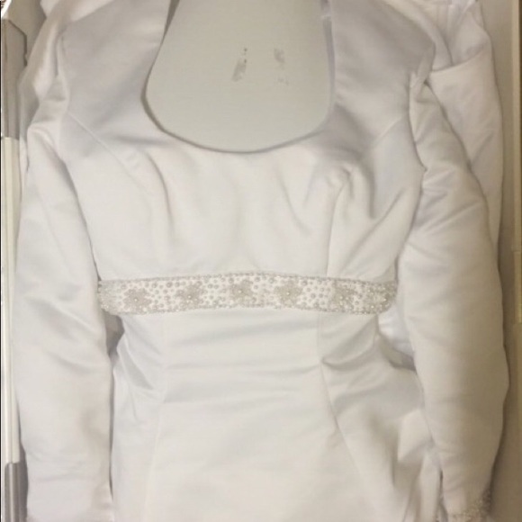 Vintage Wedding👗$1,500- Mon Amie Bridal, Newport - Picture 5 of 8